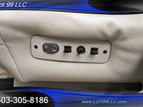 Used 1998 Chevrolet Suburban LT image 37