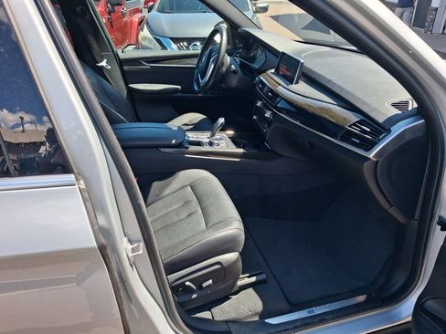 Used 2017 BMW X5 xDrive40e AWD/4WD image 11