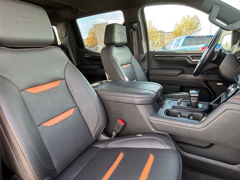 Used 2023 GMC Sierra 1500 AT4 w/ Technology Package image 24