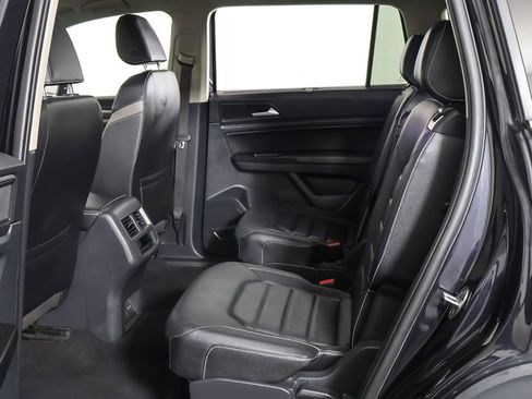 Used 2021 Volkswagen Atlas SEL image 32