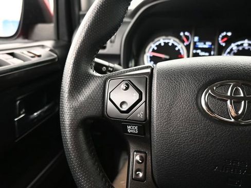 Used 2024 Toyota 4Runner TRD Off-Road image 15