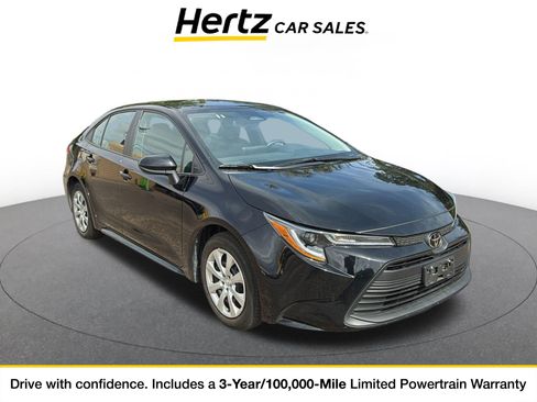 Used 2025 Toyota Corolla LE FWD image 1