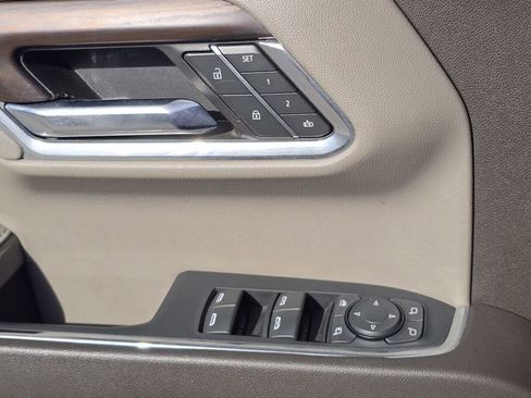 Certified 2024 GMC Sierra 1500 SLT image 14