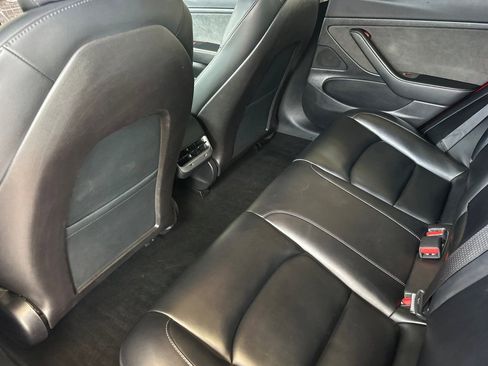 Used 2020 Tesla Model 3 Standard Range Plus RWD image 12
