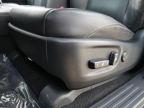 Used 2023 Toyota 4Runner Limited image 12