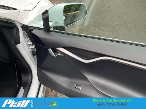 Used 2020 Tesla Model S Performance AWD/4WD image 49