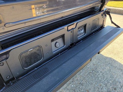 Used 2024 GMC Sierra 1500 Denali w/ Denali Reserve Package image 8