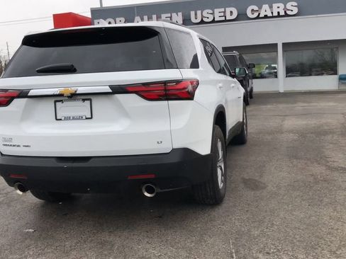 Used 2023 Chevrolet Traverse LT w/ LPO, Floor Liner Package AWD/4WD image 7