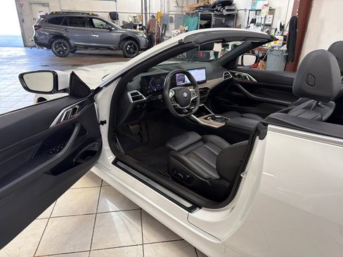 Used 2025 BMW 430i Convertible RWD image 7