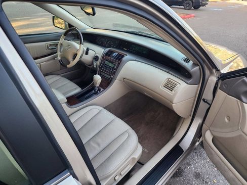 Used 2003 Toyota Avalon XLS image 21