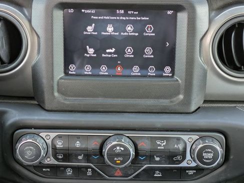 Certified 2023 Jeep Gladiator Sport AWD/4WD image 12