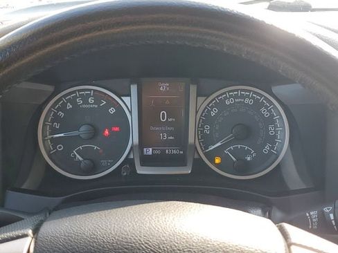 Used 2022 Toyota Tacoma SR5 image 29