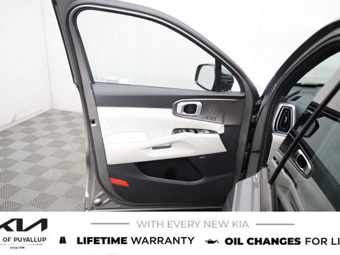 New 2026 Kia Sorento SX Prestige AWD/4WD image 9