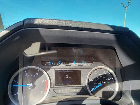 Used 2017 Ford F250 XLT image 15