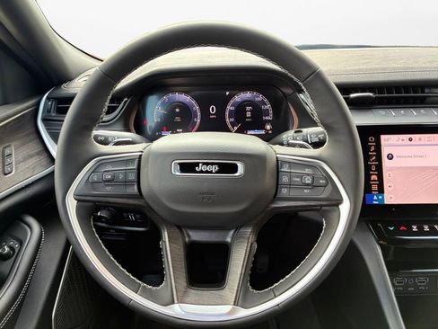 New 2026 Jeep Grand Cherokee L Limited AWD/4WD image 21