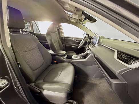 Certified 2024 Toyota RAV4 XLE image 24