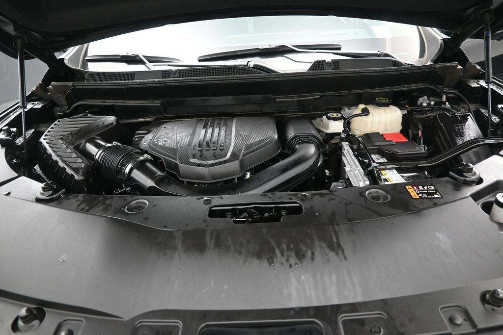 Used 2025 Buick Enclave Preferred w/ Power Package FWD image 14