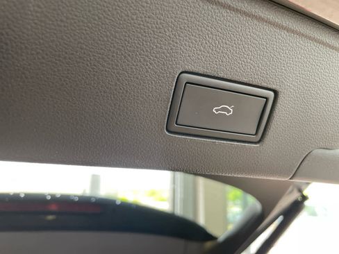 Used 2023 Volkswagen Atlas Cross Sport SEL Premium R-Line image 26