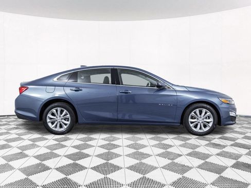 Used 2025 Chevrolet Malibu LT FWD image 19