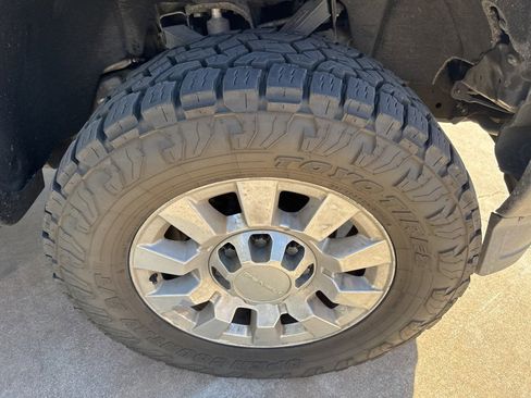 Used 2017 GMC Sierra 2500 Denali w/ Duramax Plus Package image 31