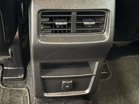 Used 2017 Ford Edge SEL w/ Equipment Group 201A image 10