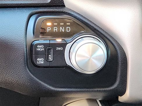 Used 2022 RAM 2500 Laramie w/ Snow Chief Group image 25