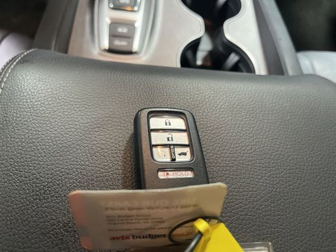 Used 2024 Honda Passport EX-L image 39