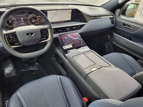 New 2026 INFINITI QX80 4WD image 19