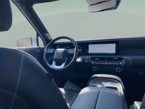 Used 2026 Hyundai Palisade Calligraphy FWD image 10