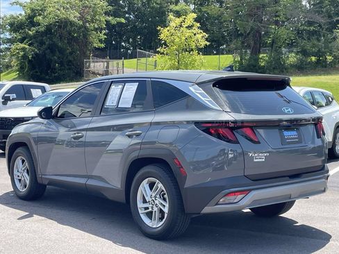 Certified 2025 Hyundai Tucson SE FWD image 5