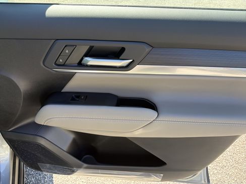 New 2026 GMC Terrain Elevation FWD image 16