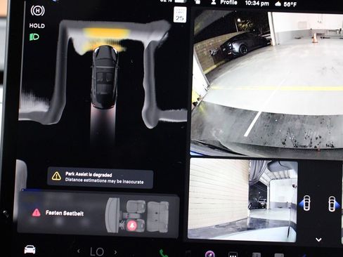 Used 2023 Tesla Model 3 Standard Range image 23