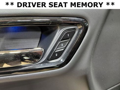 Used 2024 Dodge Durango R/T AWD/4WD image 9