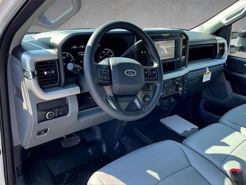 New 2026 Ford F550 4x4 Crew Cab Super Duty w/ XL Chrome Package image 6