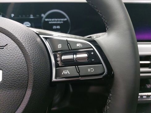 New 2026 Kia Seltos EX image 18