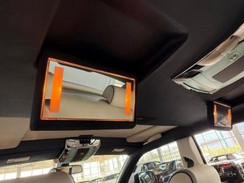 Used 2009 Rolls-Royce Phantom Sedan RWD image 34