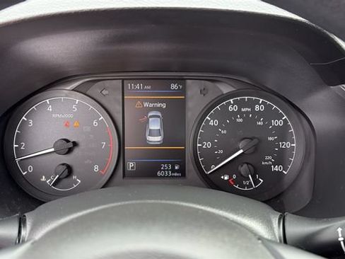 Used 2024 Nissan Altima 2.5 S FWD image 14