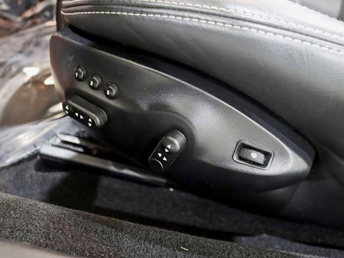 Used 2015 Maserati GranTurismo MC image 28