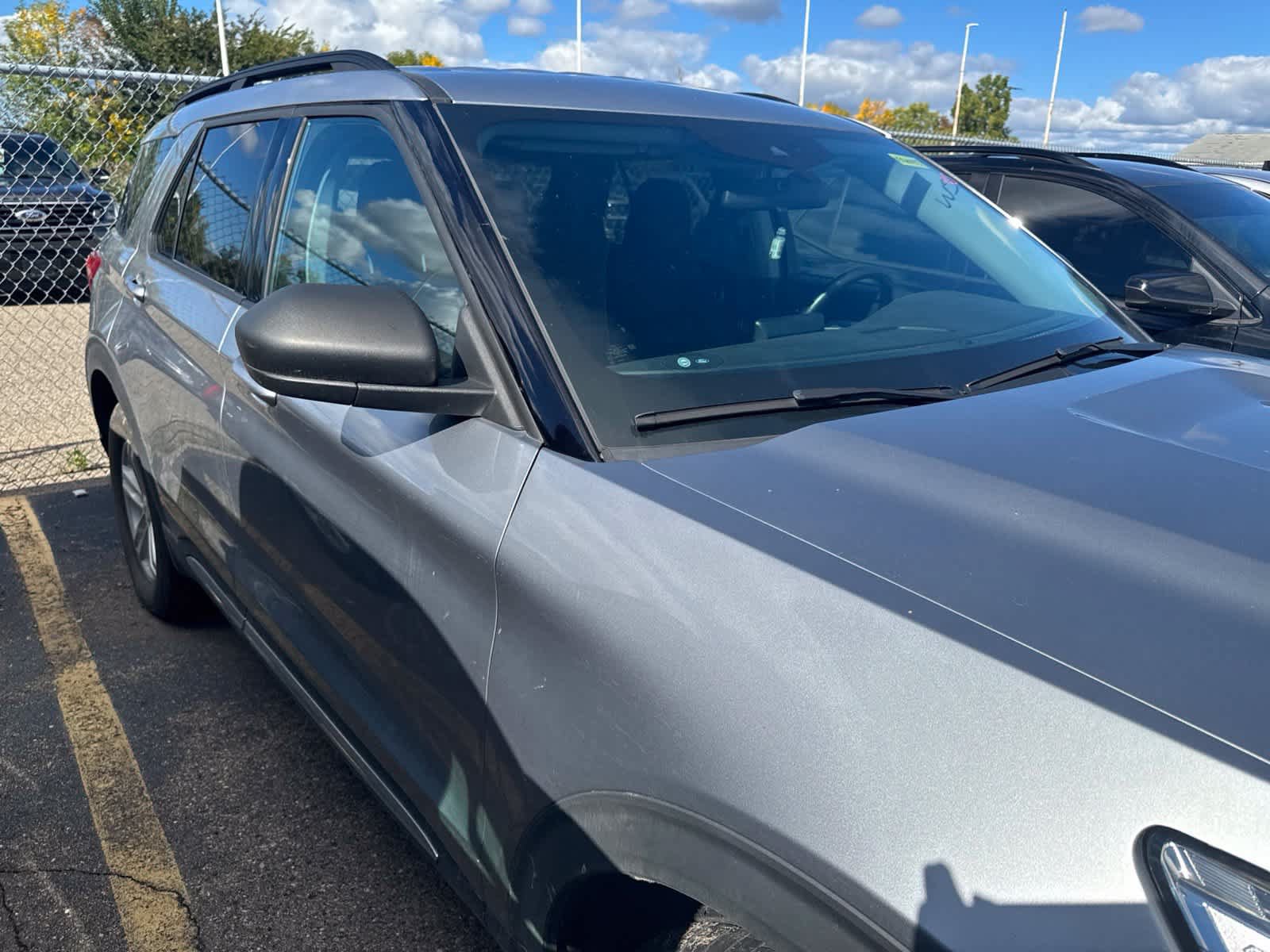 Used 2021 Ford Explorer XLT AWD/4WD image 27