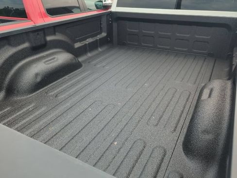 Certified 2024 RAM 2500 Big Horn AWD/4WD image 33