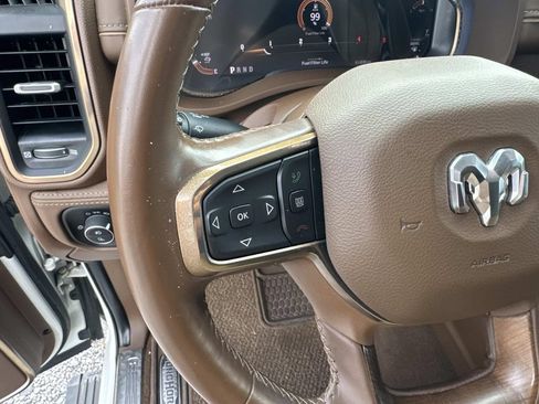 Used 2023 RAM 2500 Limited AWD/4WD image 46