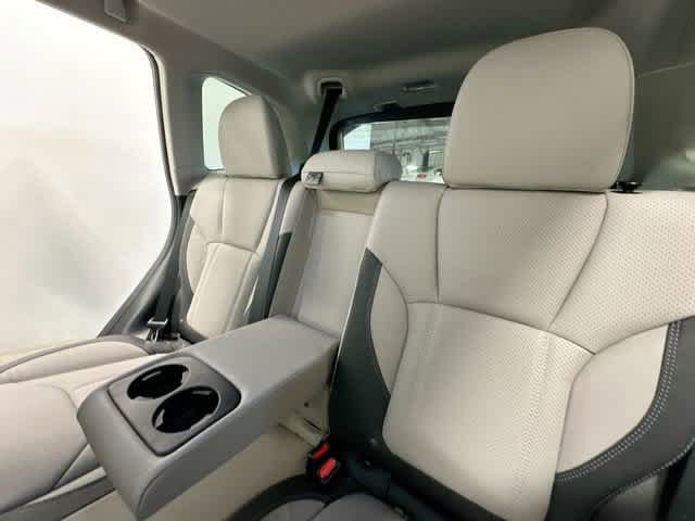 Used 2023 Subaru Forester Limited AWD/4WD image 19