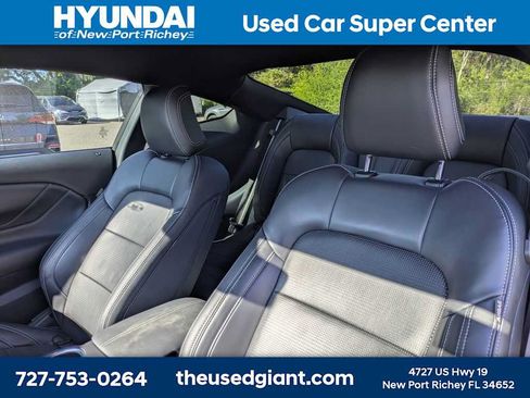 Used 2024 Ford Mustang GT Premium RWD image 3