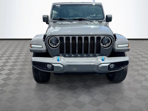 Used 2023 Jeep Wrangler Unlimited Sahara AWD/4WD image 2