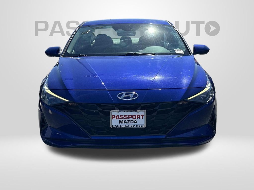 Used 2023 Hyundai Elantra SEL w/ Convenience Package FWD image 7