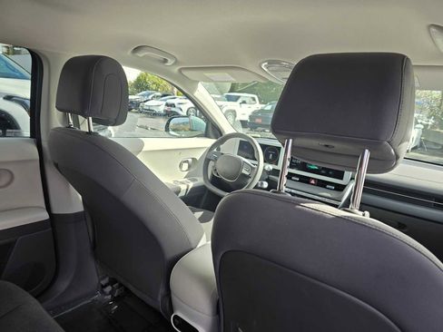 Used 2024 Hyundai Ioniq 5 SEL image 15
