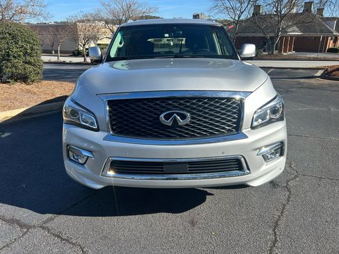 Used 2017 INFINITI QX80 4WD w/ Driver Assistance Package image 8
