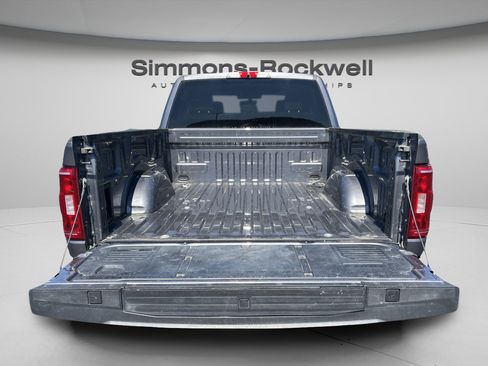 Used 2021 Ford F150 XLT w/ Equipment Group 302A High AWD/4WD image 10