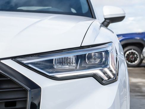 New 2025 Audi Q3 2.0T Premium image 4