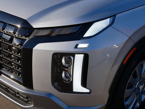 Used 2025 Hyundai Palisade SEL image 16